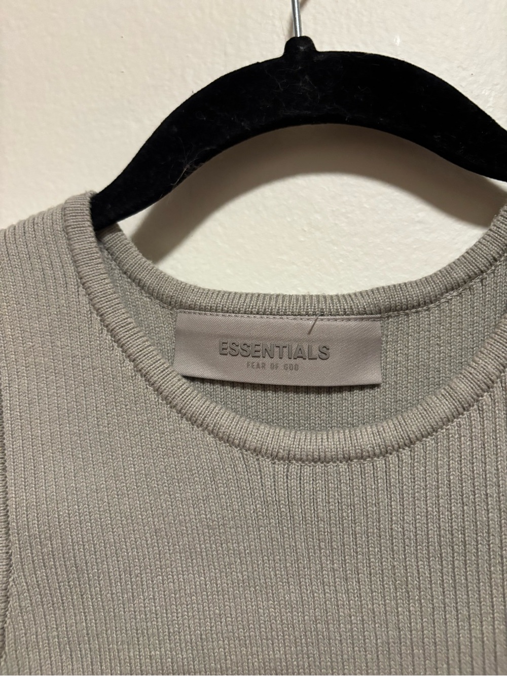 Essentials Women’s Sport Ribbed Tank - Picture 3 of 5